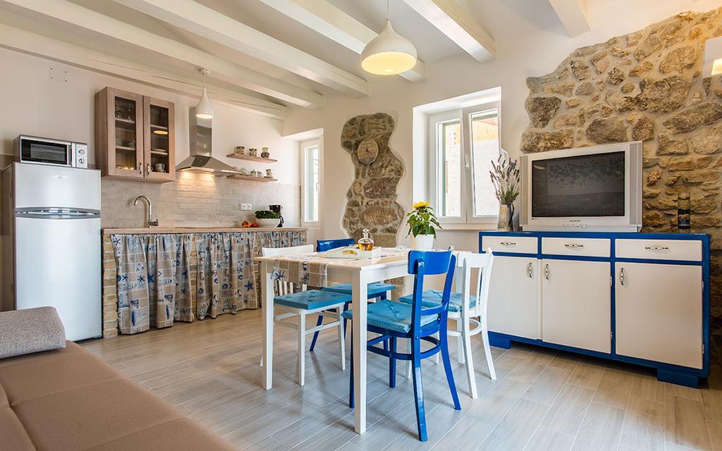 Apartman Bonaca Vrbnik Zewnętrze zdjęcie