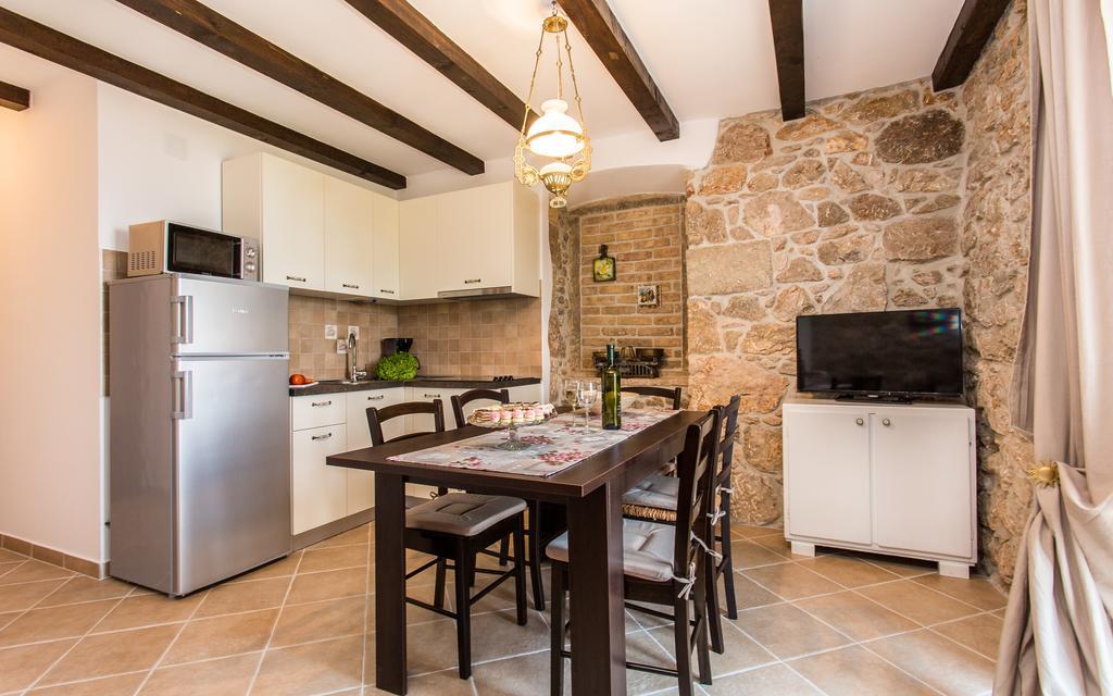 Apartman Bonaca Vrbnik Zewnętrze zdjęcie